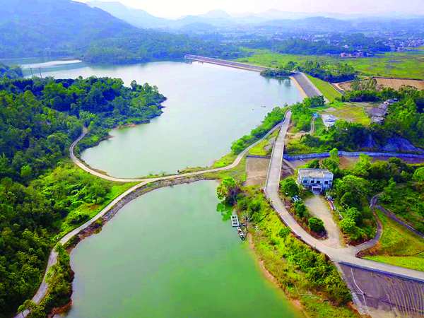 破解脫貧密碼 中國積極探索建立生態(tài)扶貧有效模式(圖1)